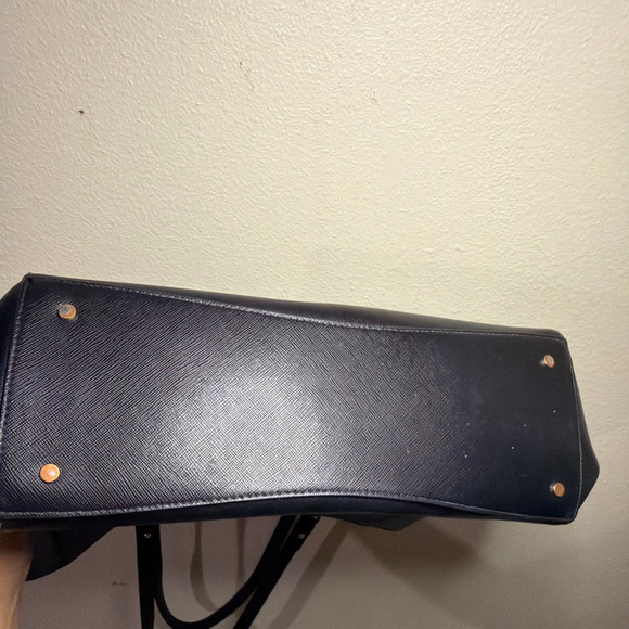 Women's Kate Spade Black Saffiano Leather Tote Bag One Size - Picture 5 of 8